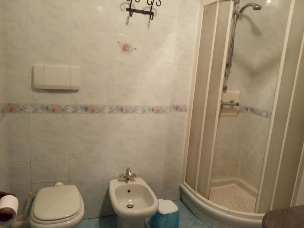 Feletto Bed & Breakfast Mezzaluna מראה חיצוני תמונה