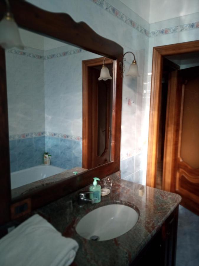 Feletto Bed & Breakfast Mezzaluna מראה חיצוני תמונה