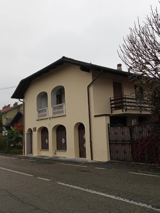 Feletto Bed & Breakfast Mezzaluna מראה חיצוני תמונה